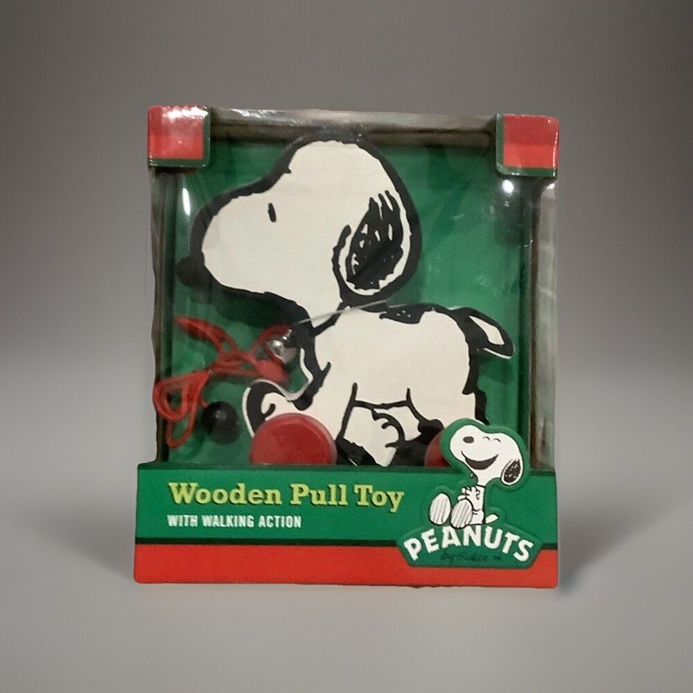 Snoopy Peanuts Wooden  Pull Toy With Walking action   NIB